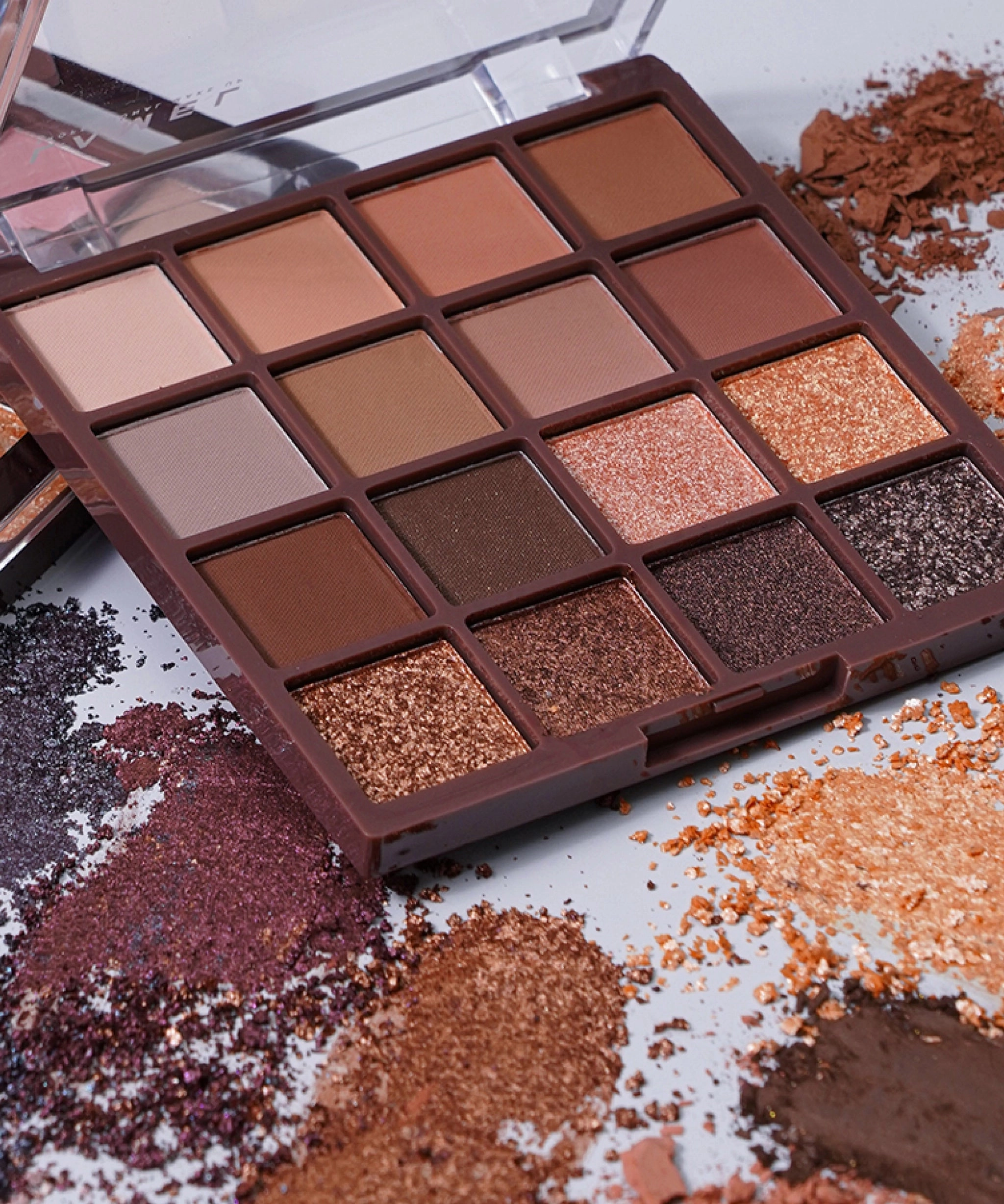 16 Shades of Brown