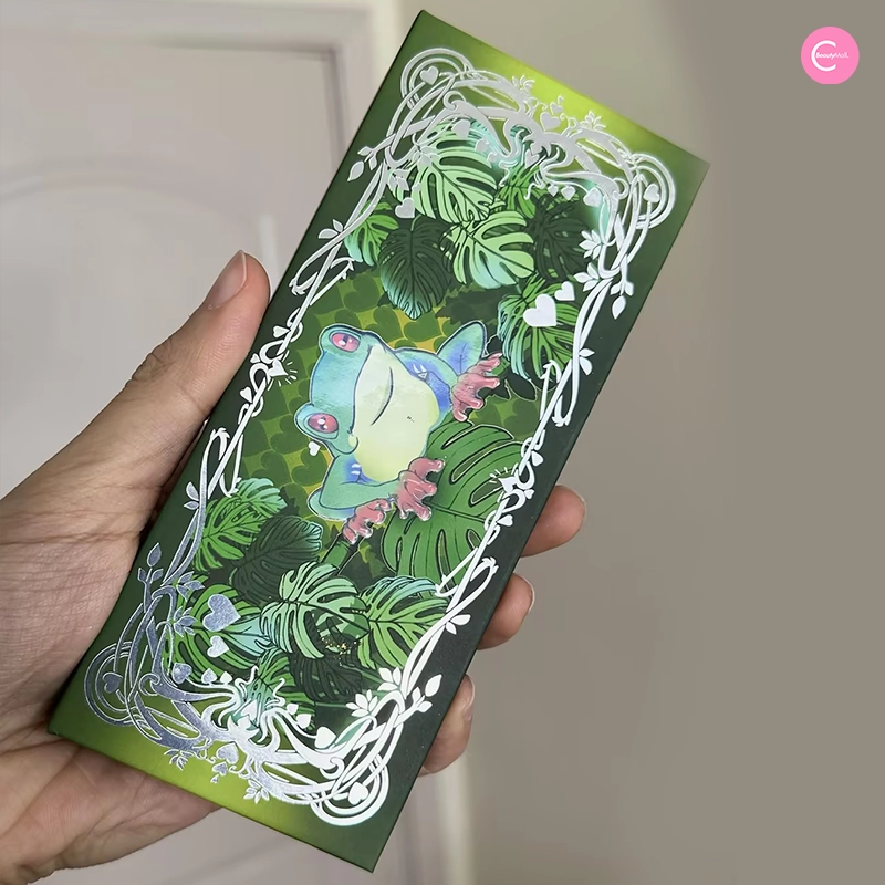 Anthemy Living Creatures Compendium 2.0 Moon Series – Dart Frog Chameleon Eyeshadow Palette
