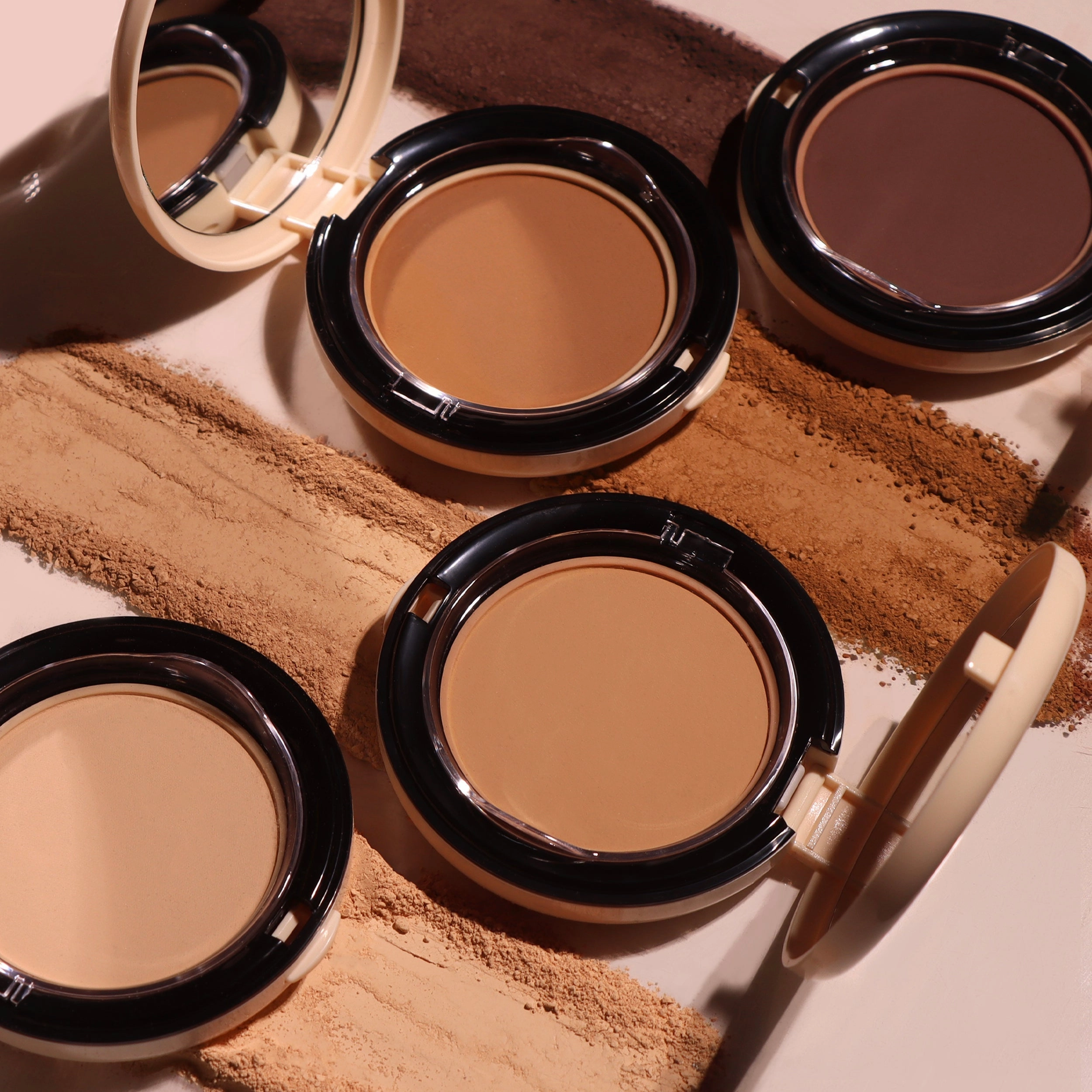 Complete Wear™ Powder Foundation (115N)