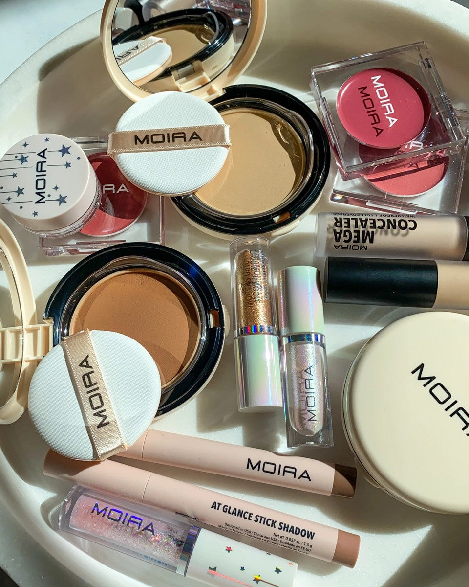 Complete Wear™ Powder Foundation (600N)