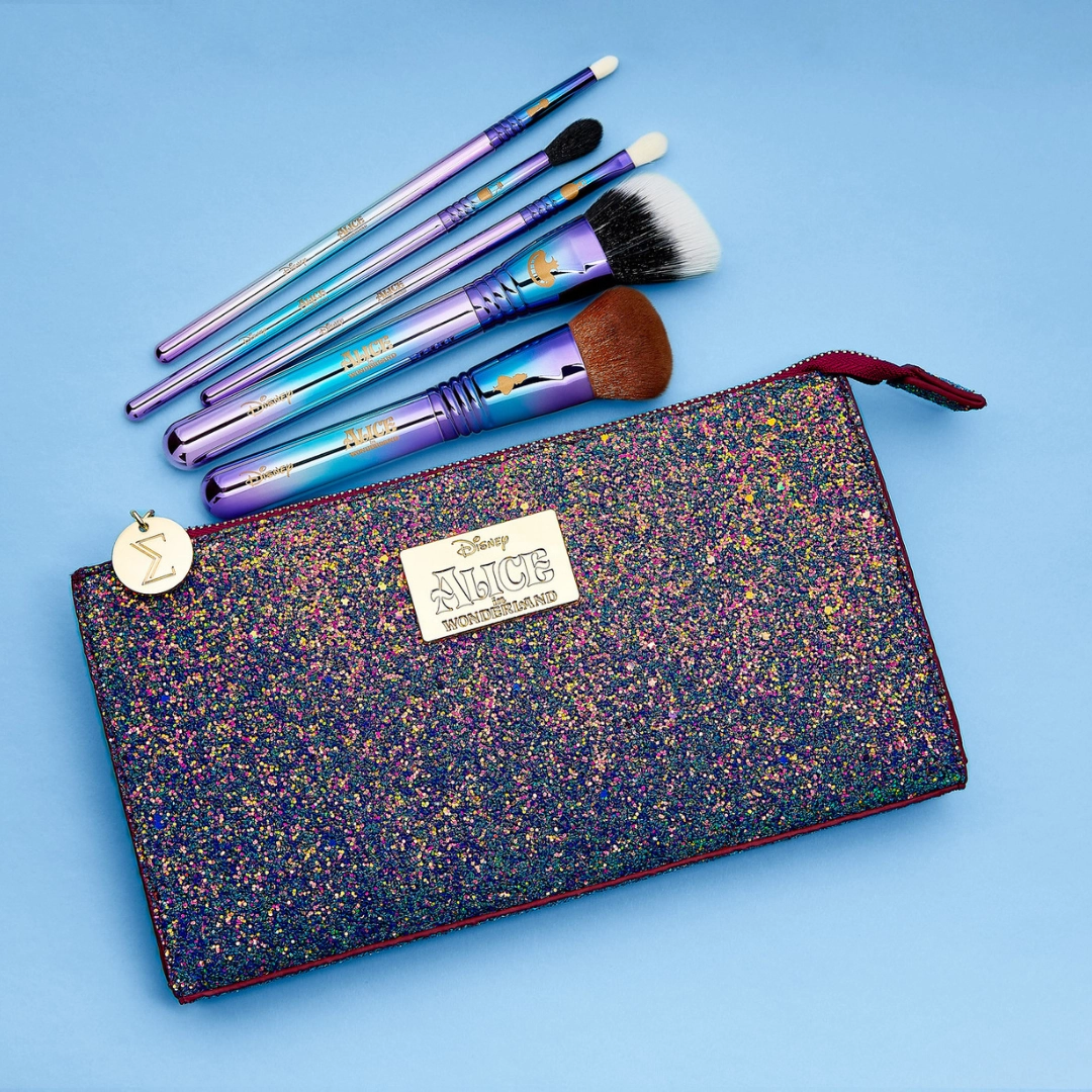 Disney Alice in Wonderland Brush Set