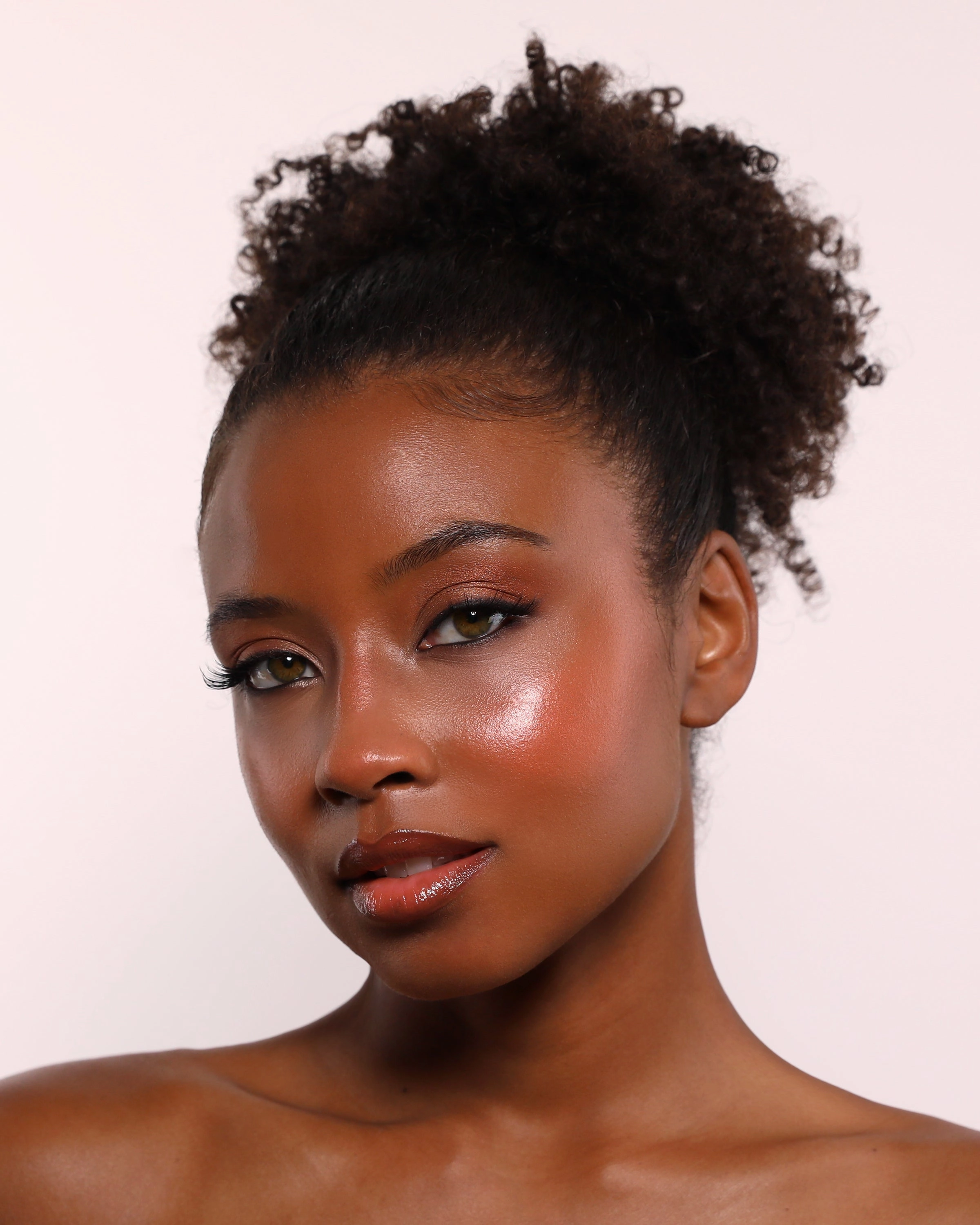 Love Steady Shimmer Blush (004, Flirtatious)