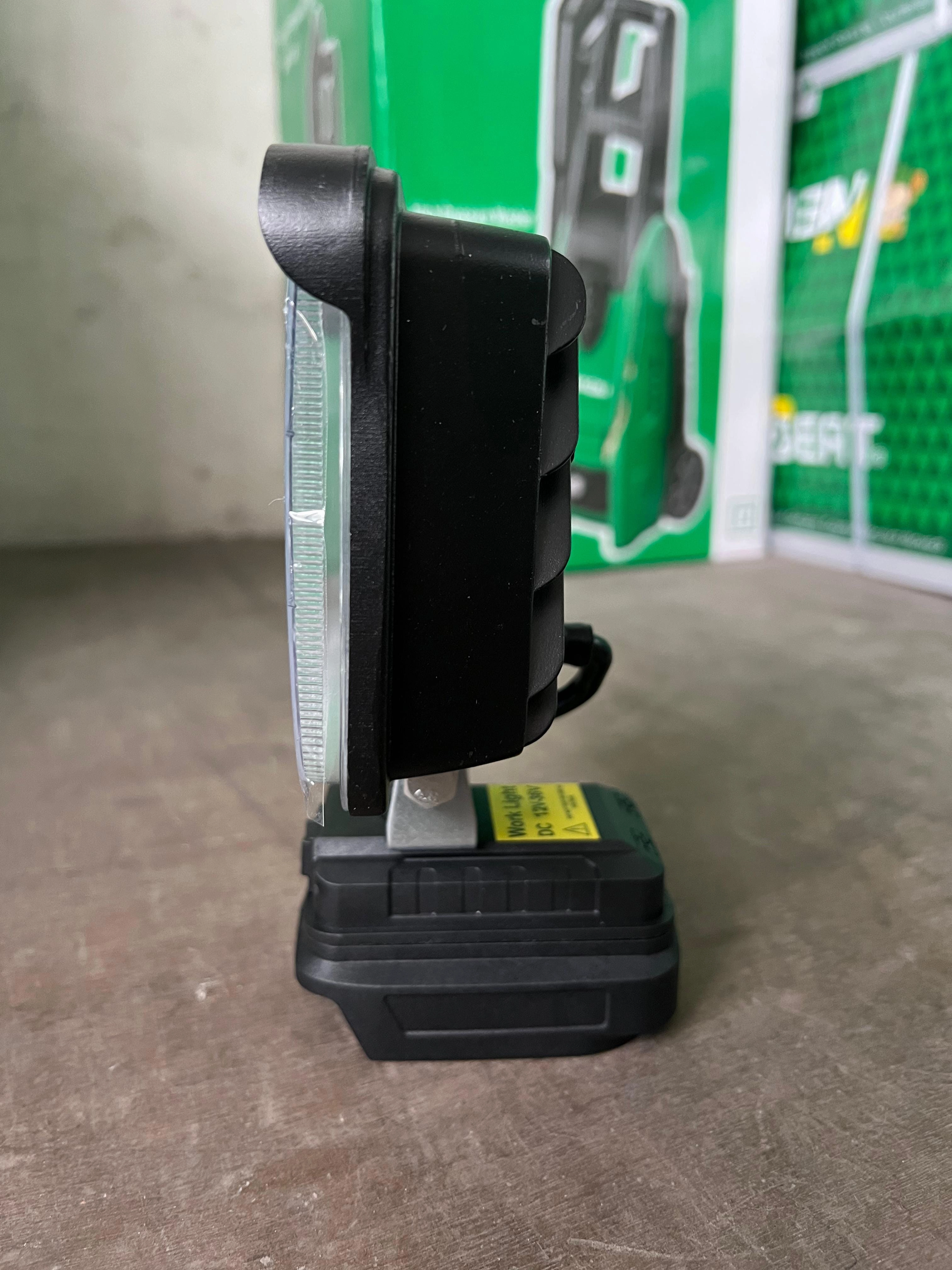 Newbeat LED Work Light 5" 48W 1800LM 21V | Model: STT-DC-GZD006