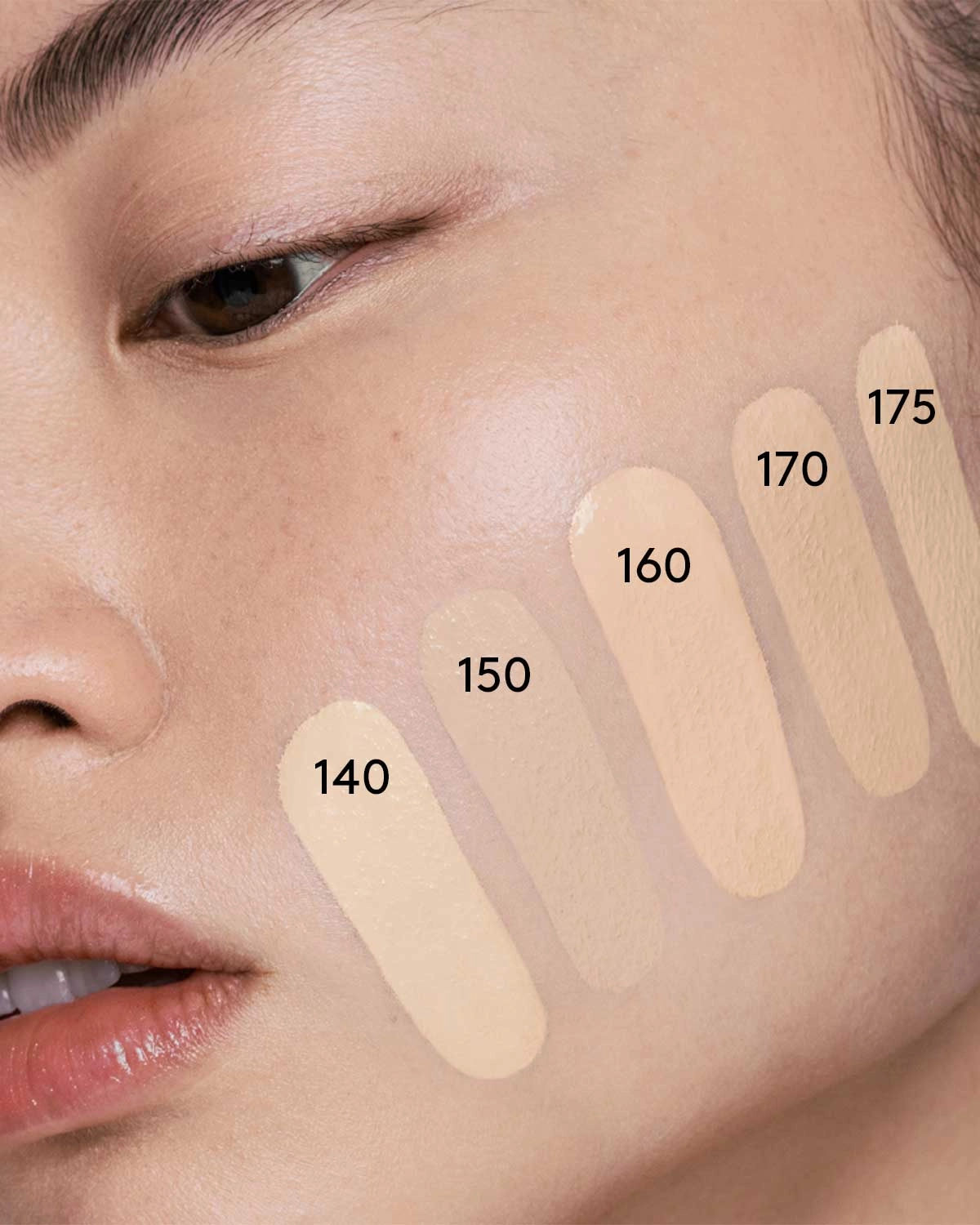 Soft'lit Naturally Luminous Longwear Foundation — 160
