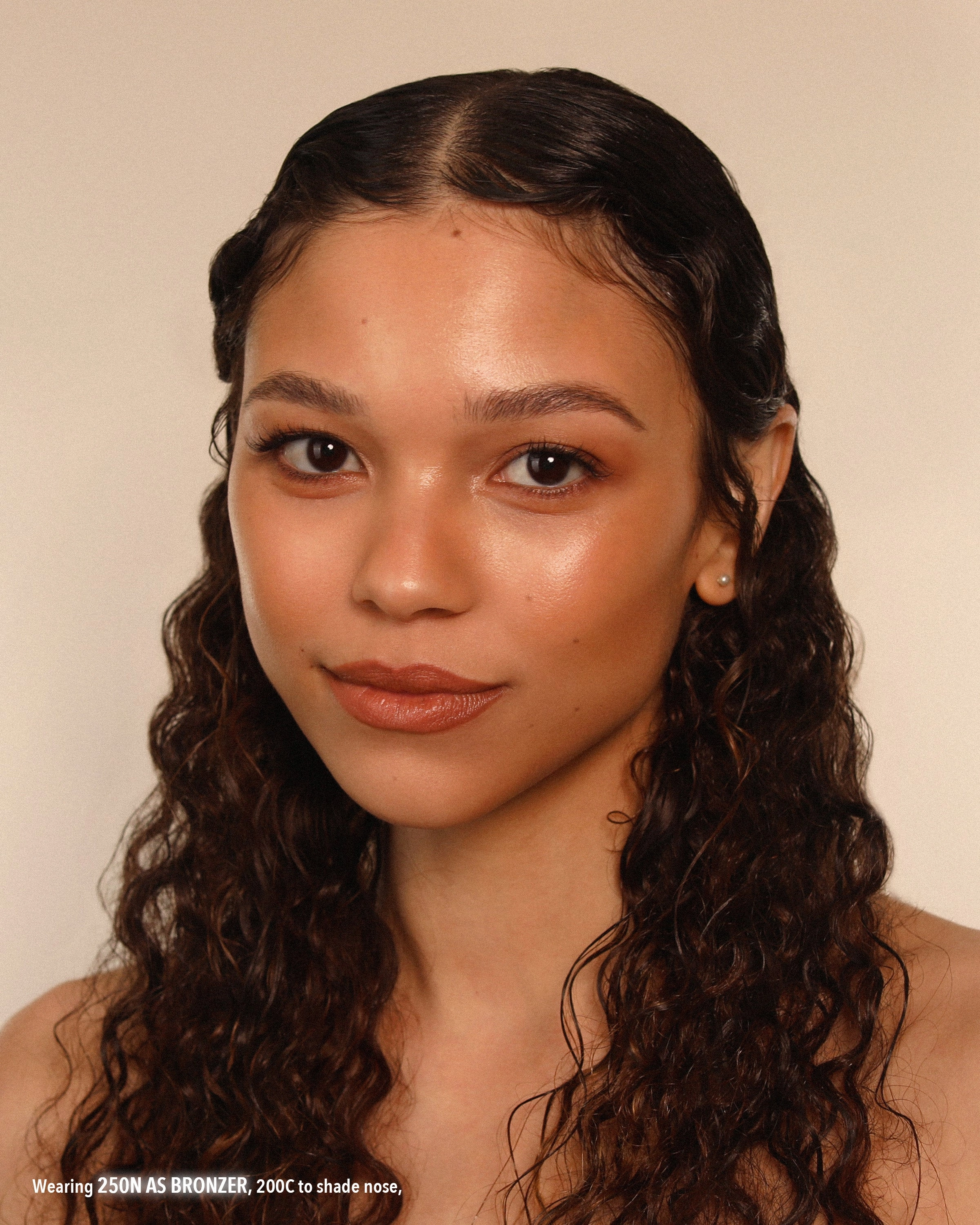 Stay Golden Cream Bronzer & Contour (400C)